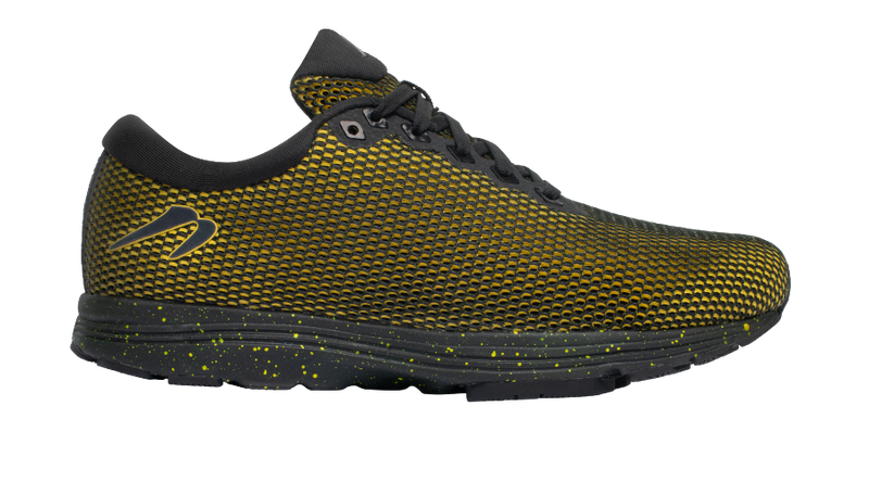 Men's Newton Running Catalyst, Yellow/Black, 12.5 D Medium