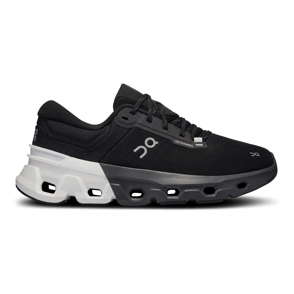 Men's On Cloudflyer 5, Black/White, 8.5 D Medium