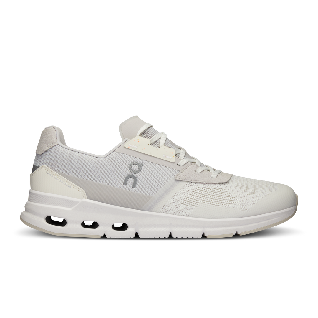 Men's On Cloudrift, White/Frost, 7 D Medium