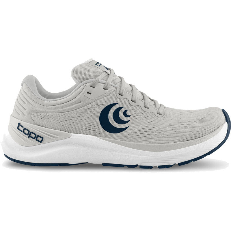 Men's Topo Athletic Ultrafly 4, Grey/Navy, 9.5 D Medium