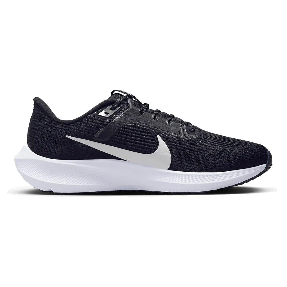 Men's Nike Pegasus 40, Black/White-Iron Grey, 8 D Medium