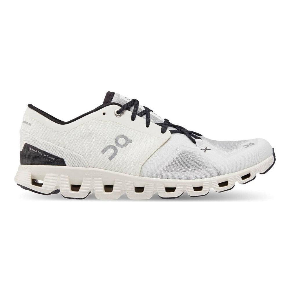 Men's On Cloud X 3, Ivory/Black, 7.5 D Medium