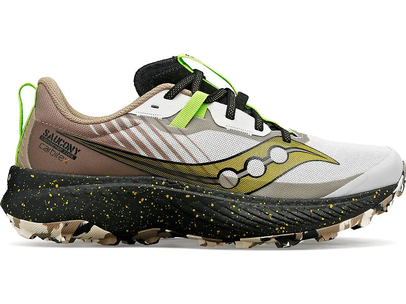Men's Saucony Endorphin Edge, Fog/Black, 9.5 D Medium