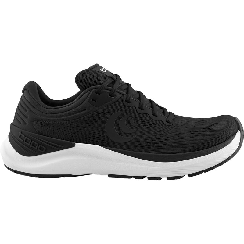 Men's Topo Athletic Ultrafly 4, Black/White, 11 D Medium